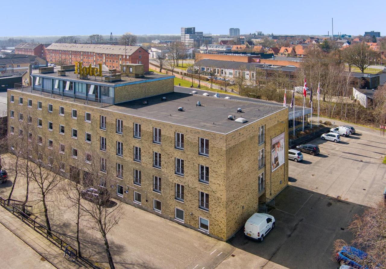 Ostergaards Hotel Herning Ngoại thất bức ảnh