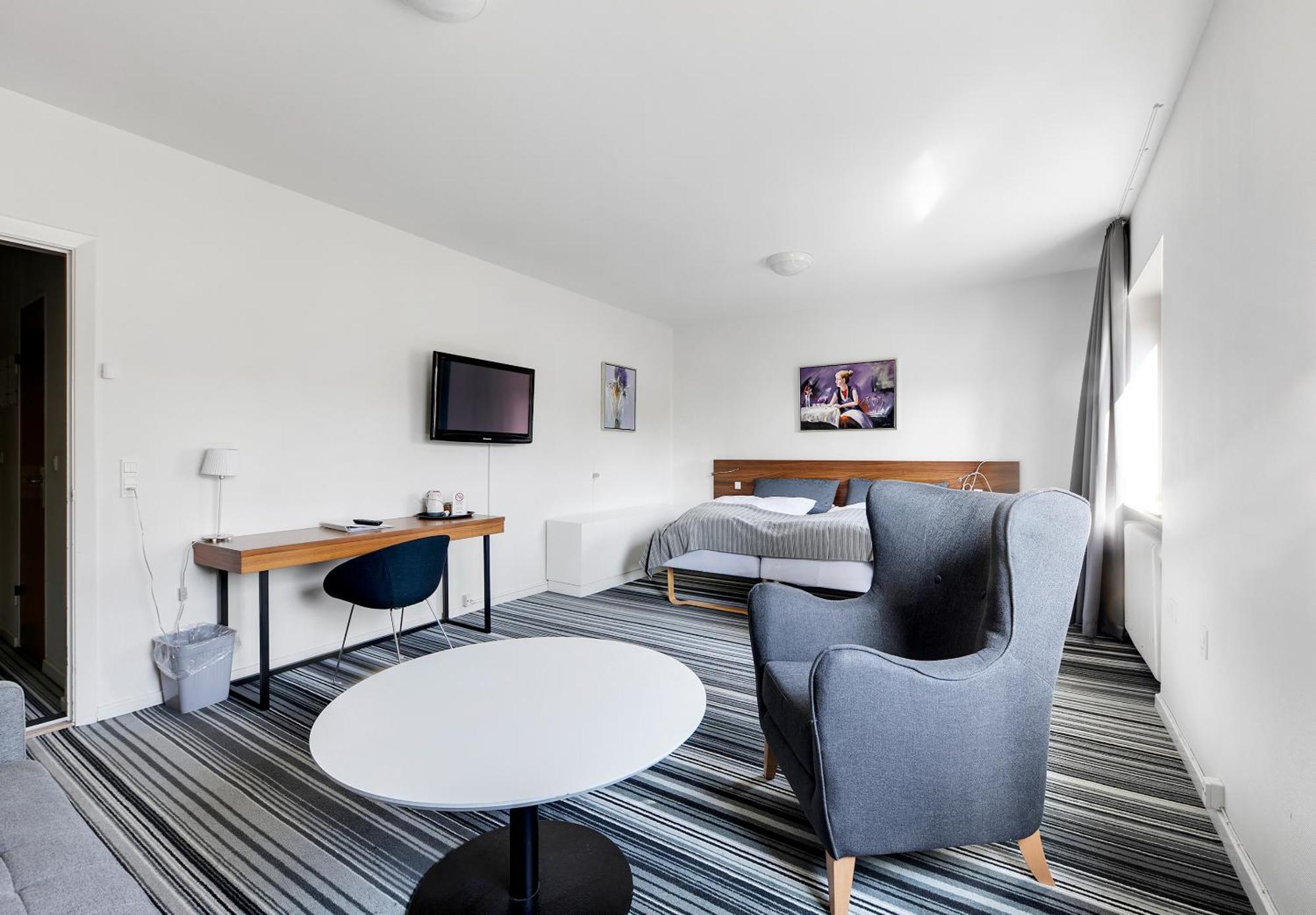 Ostergaards Hotel Herning Phòng bức ảnh