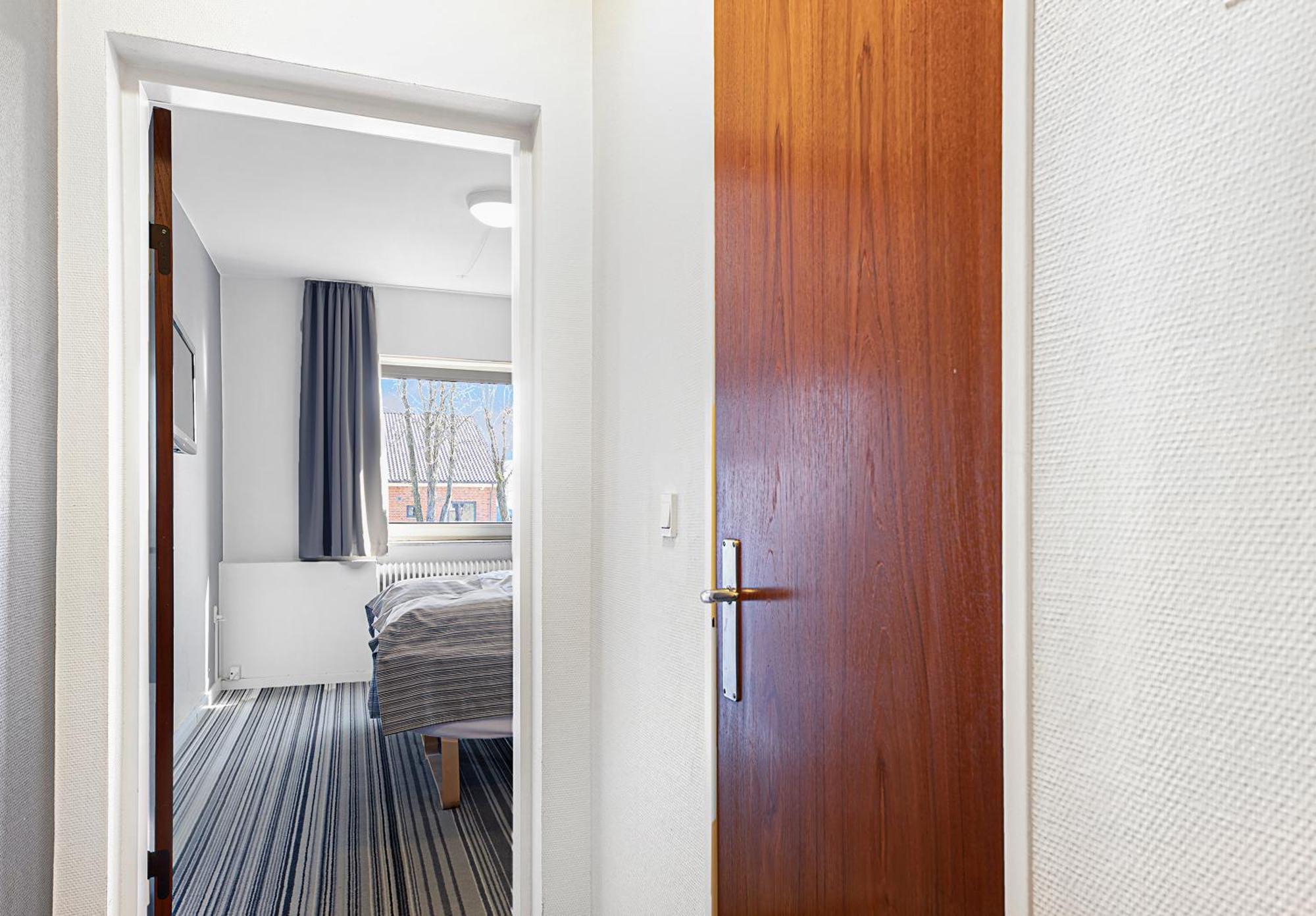 Ostergaards Hotel Herning Phòng bức ảnh